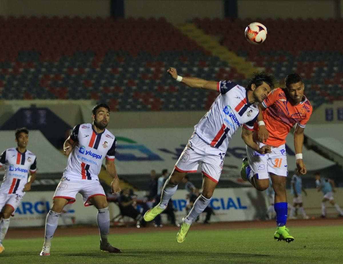 Correcaminos pierde contra cimarrones en la jornada 15