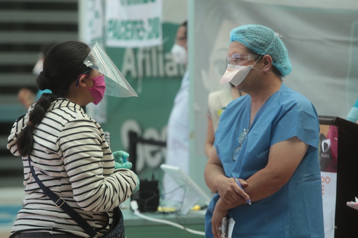 Llaman a mantener las medidas de precaución.
