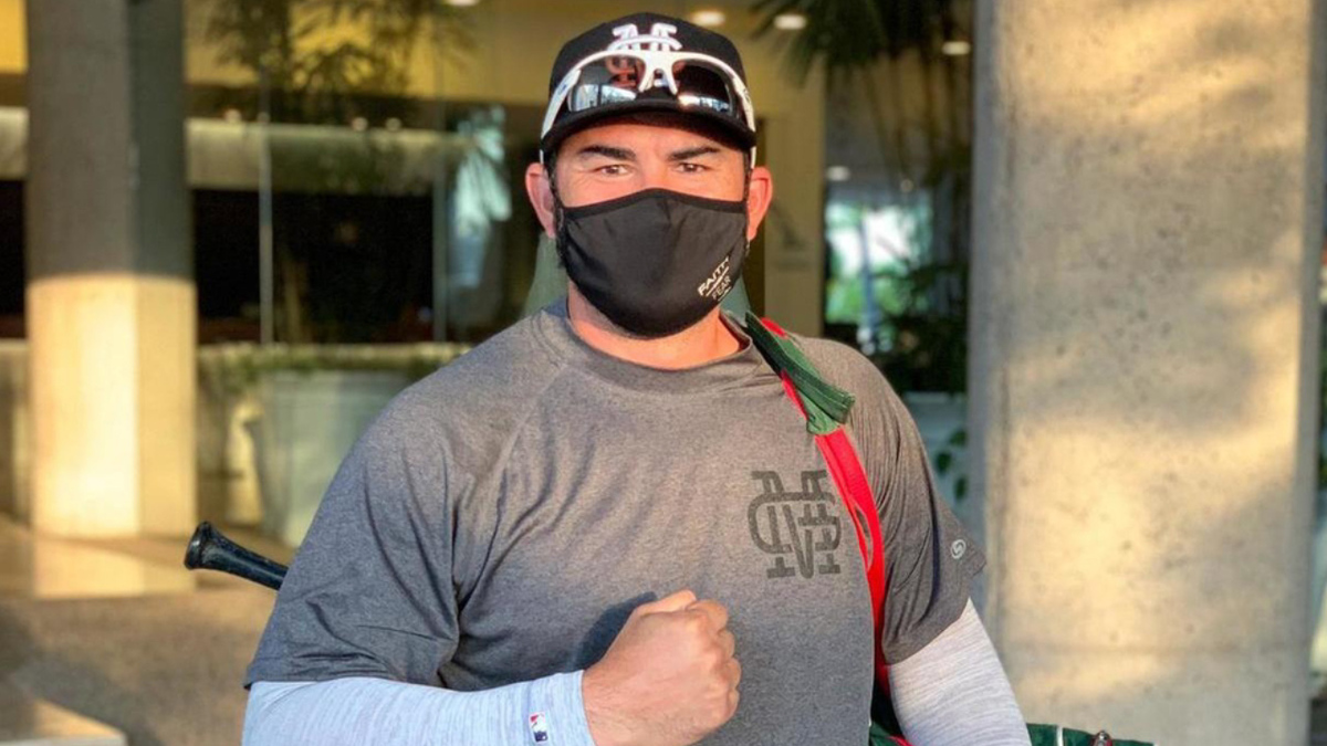 Adrián González se incorpora a pretemporada de Mariachis