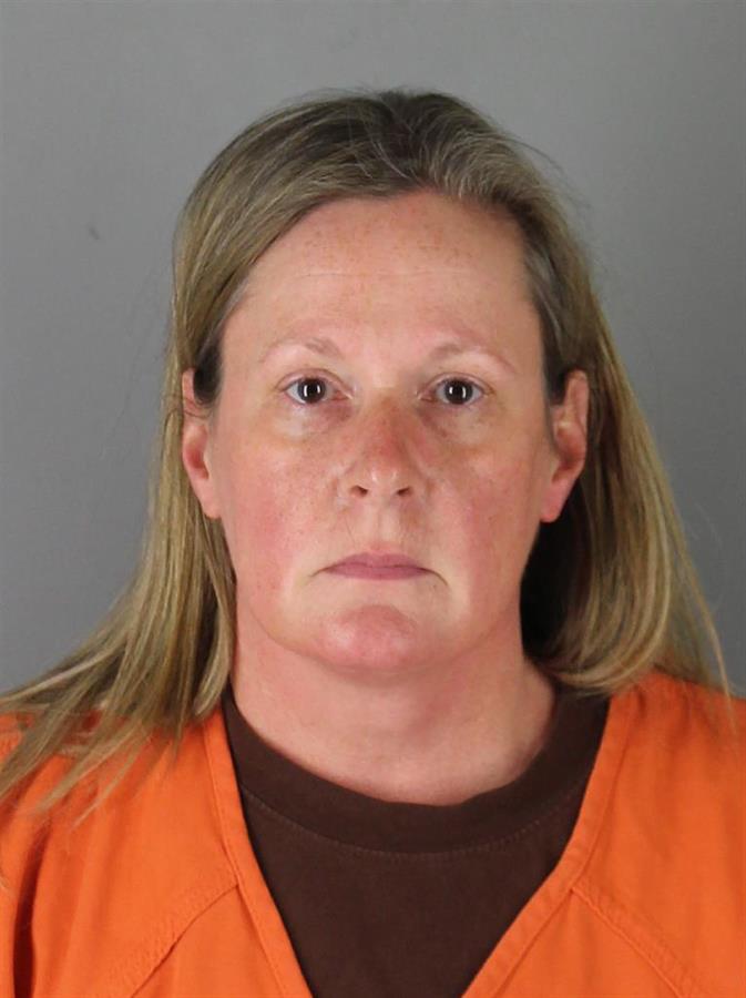 Kim Potter es la policía que mató al joven afroamericano Daunte Wright. (EFE)