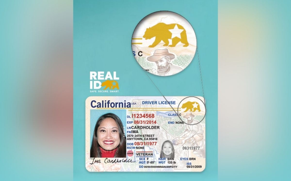 Real ID de California, identificación necesaria para abordar vuelos nacionales de EU a partir del 1 de octubre. (DMV CA)