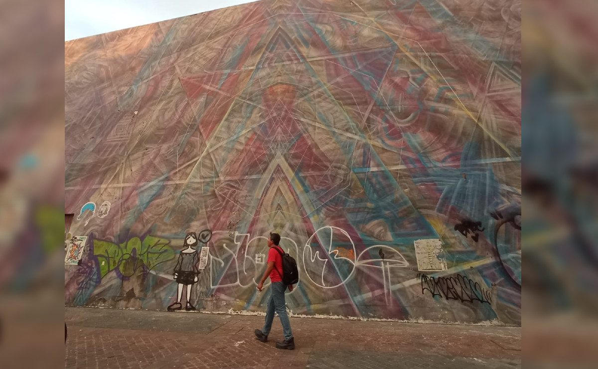 Tour street art GDL tiene más de 10 años organizando las visitas a barrios de Guadalajara (María Ramírez)