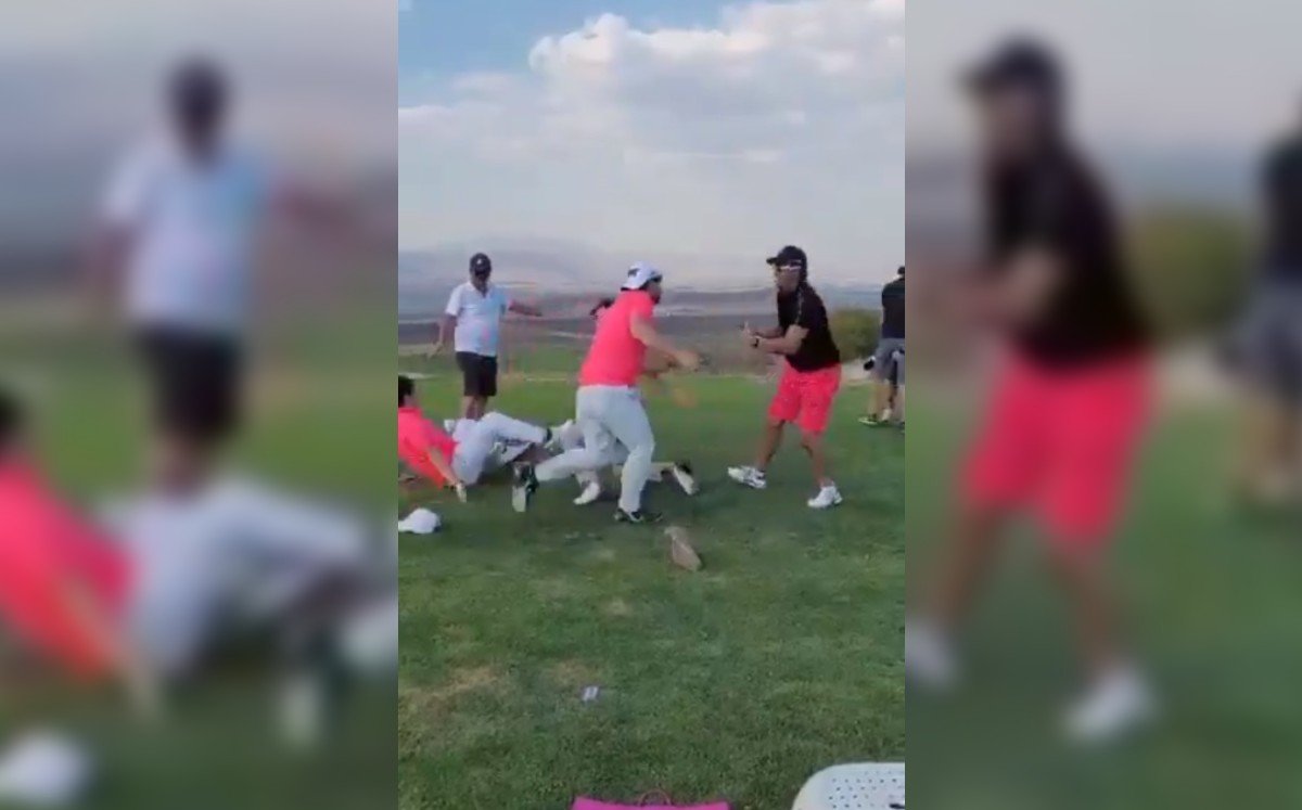 Los jugadores se agredieron en aparente estado de ebriedad. (Twitter: @javoac)