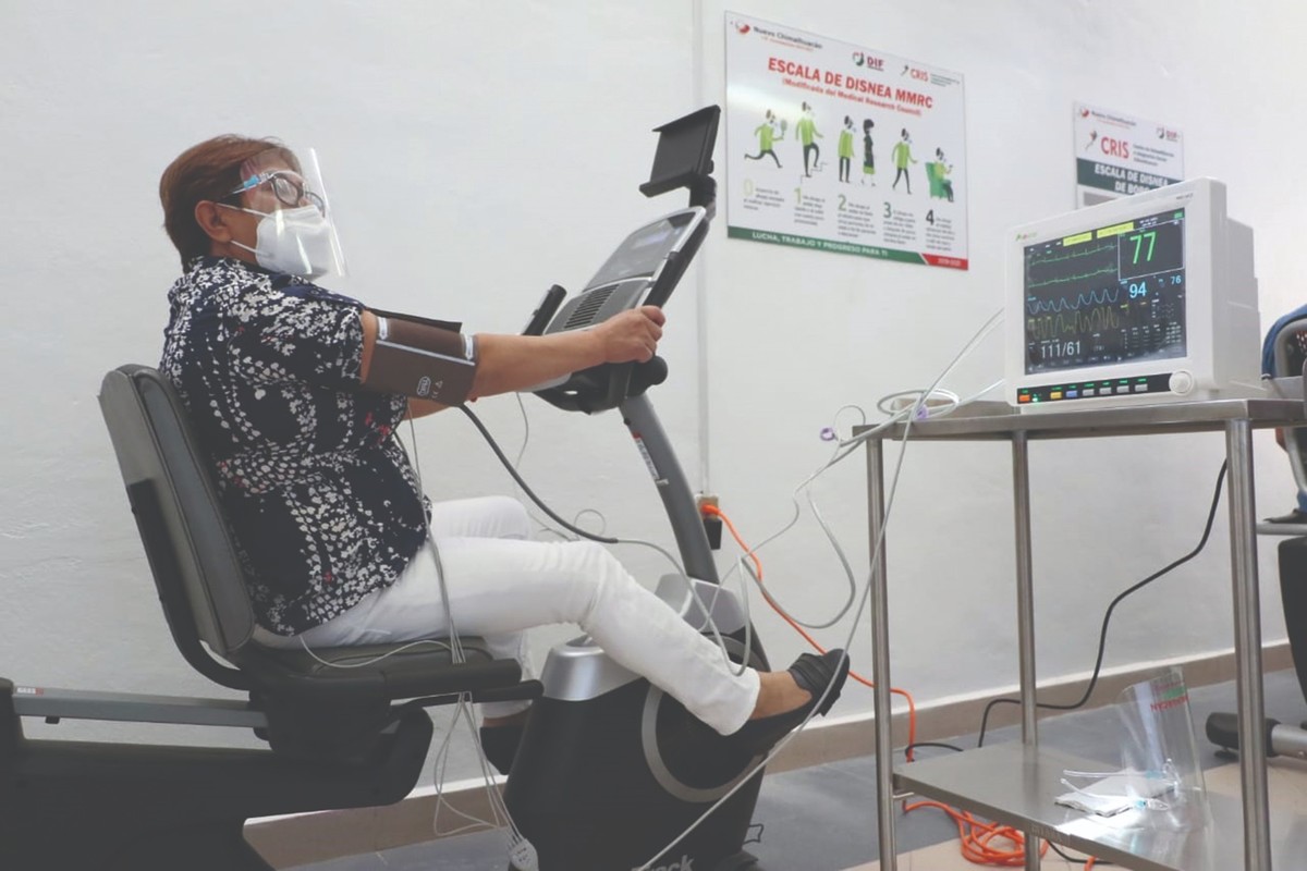 A través de estas terapias, mejoran la fuerza muscular, movimiento, coordinación y equilibrio, capacidad pulmonar, el ánimo y confianza. (Especial)