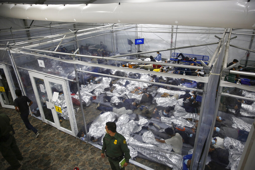 Los migrantes buscan irse a Estados Unidos debido a la falta de oportunidades. (AP)