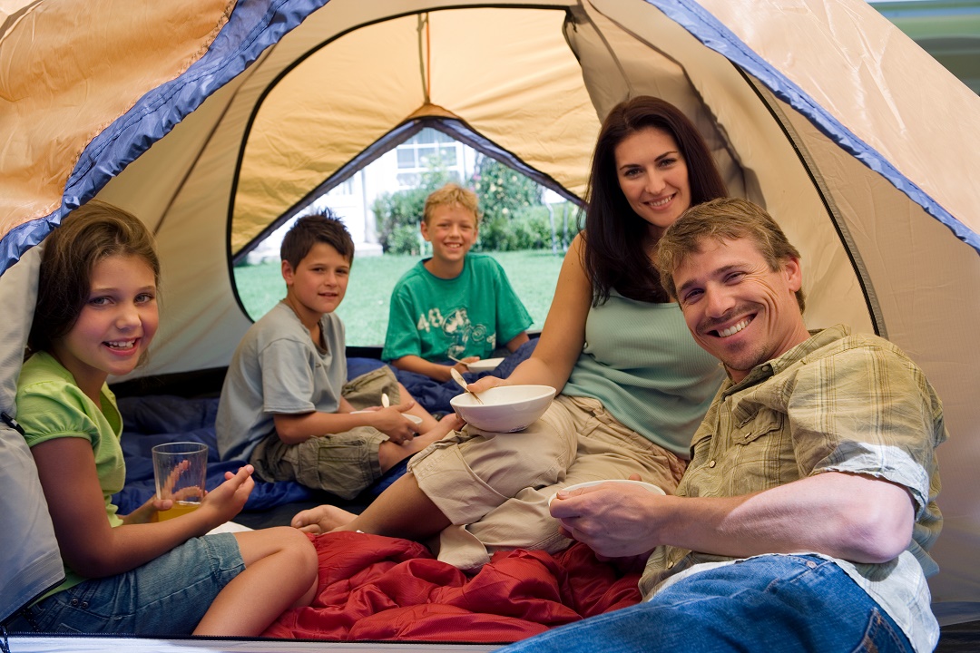 Esta aventura la puedes hacer con tus hermanos y tus papás, incluso con tus mascotas. (Shutterstock)