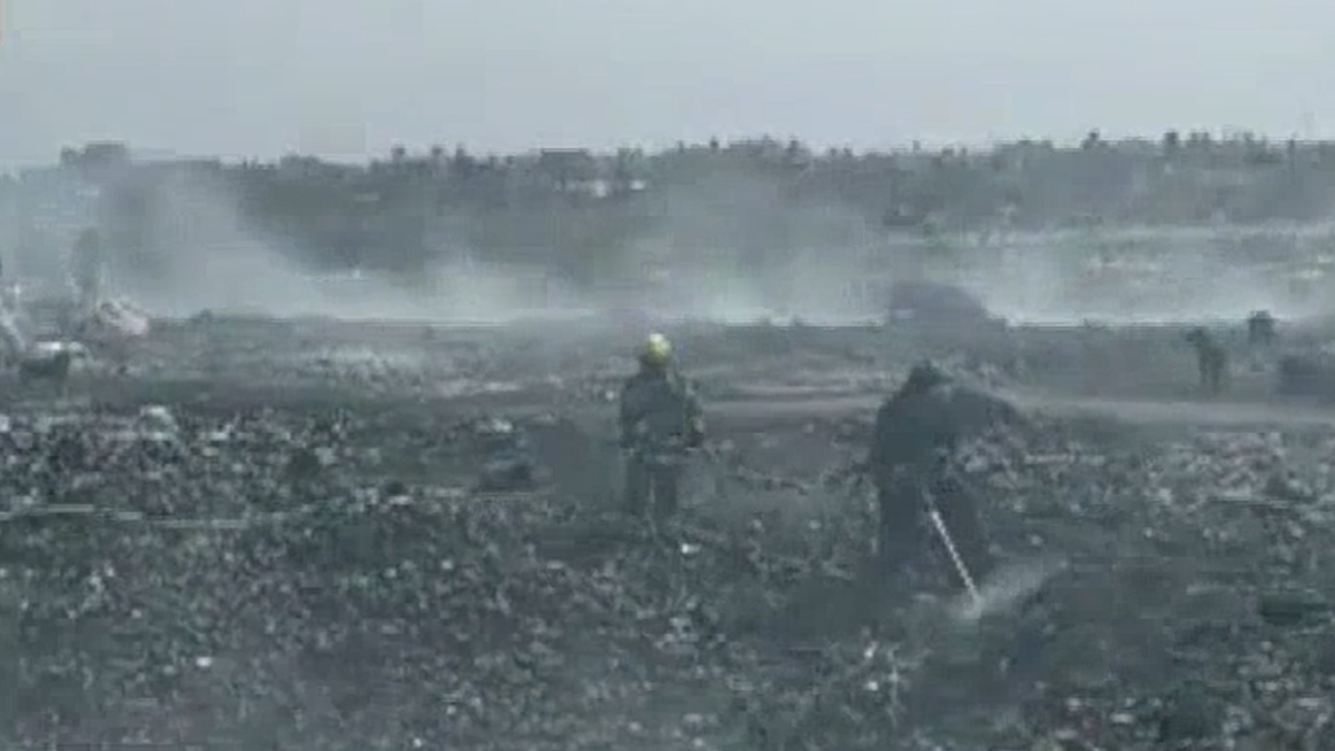 Edomex. Apagan incendio en tiradero de Nezahualcóyotl