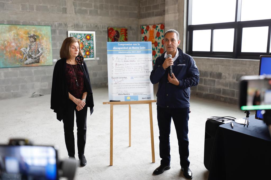 Fernando Larrazabal promete fortalecer el Instituto Nuevo Amanecer