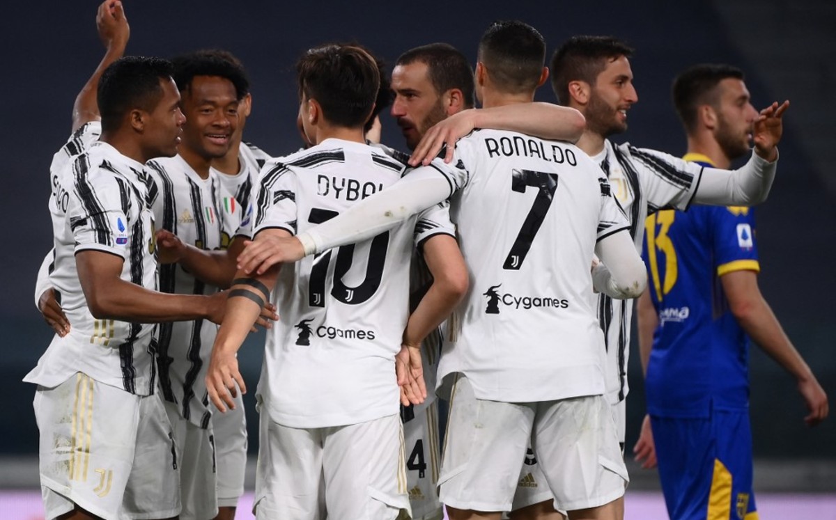 Juventus vence 3-1 al Parma (AFP)