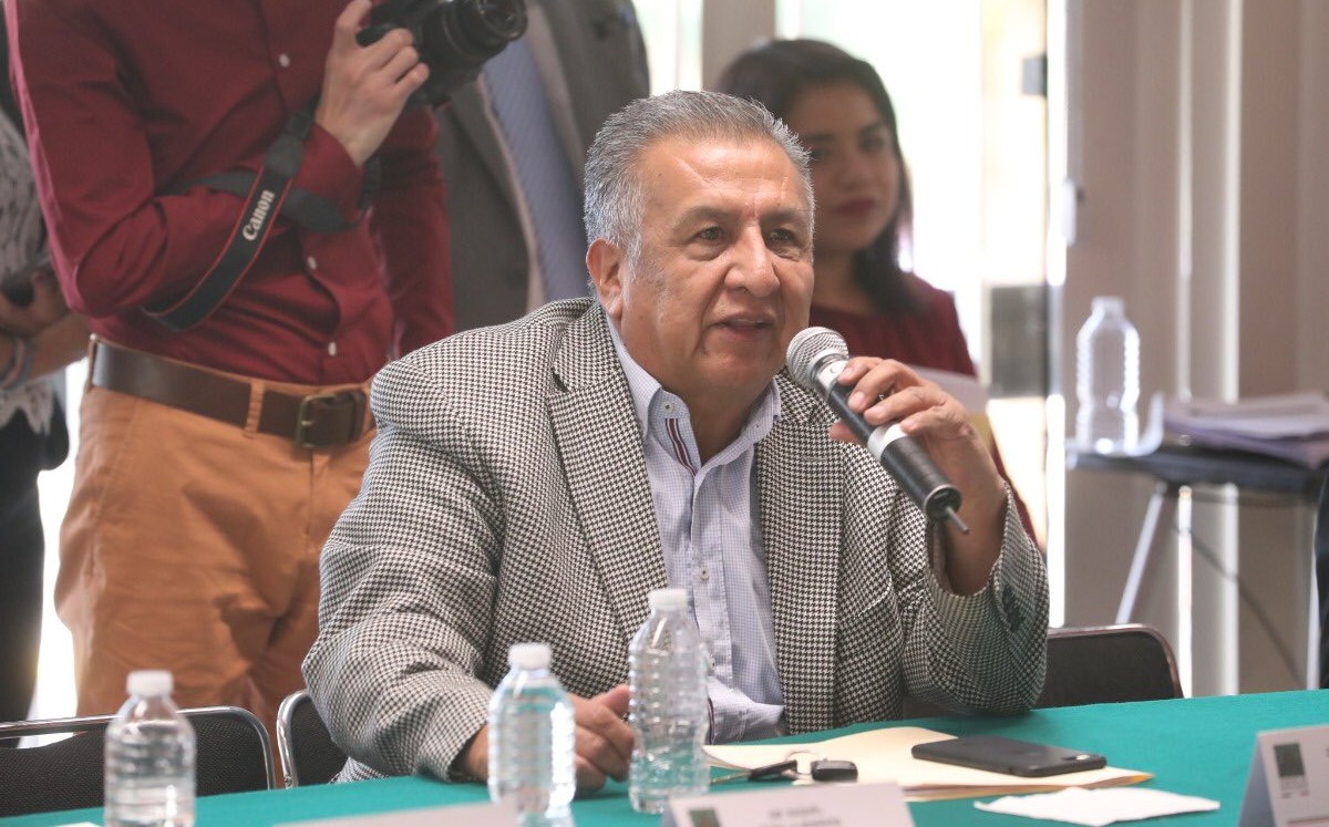 En conferencia, Huerta negó las acusaciones, e incluso se dijo víctima de intento de extorsión. | Twitter
