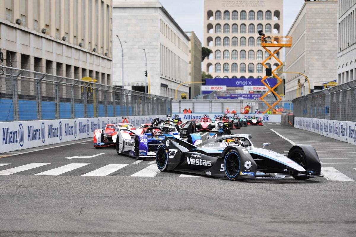 Fórmula E (Twitter: @FIAFormulaE)