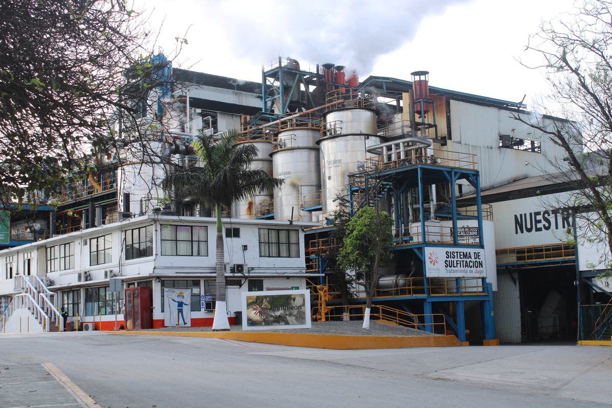 Proceso agroindustrial de la caña de azúcar rompe todos los récords históricos y aun no termina la molienda. (Aristeo Abundis)