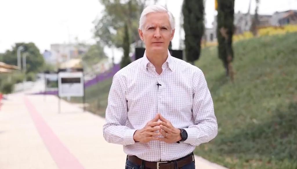 "Sigue disminuyendo el número de contagios y pacientes hospitalizados"
