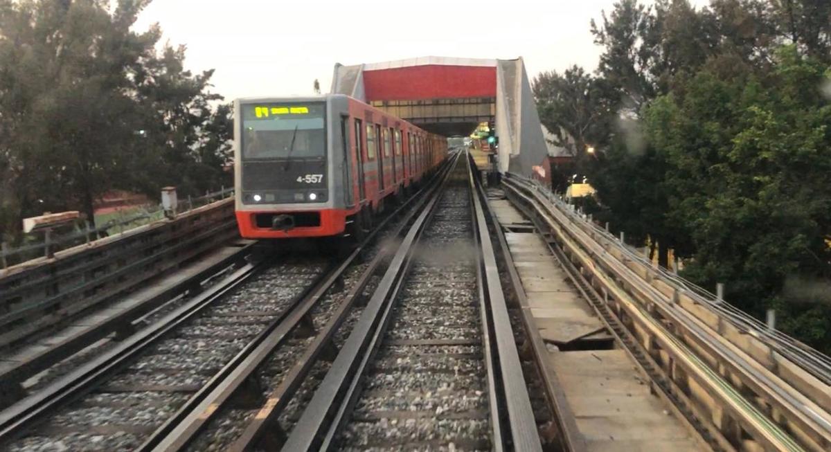 Los trenes avanzan de manera normal en ambos sentidos. (Janayna Mendoza)