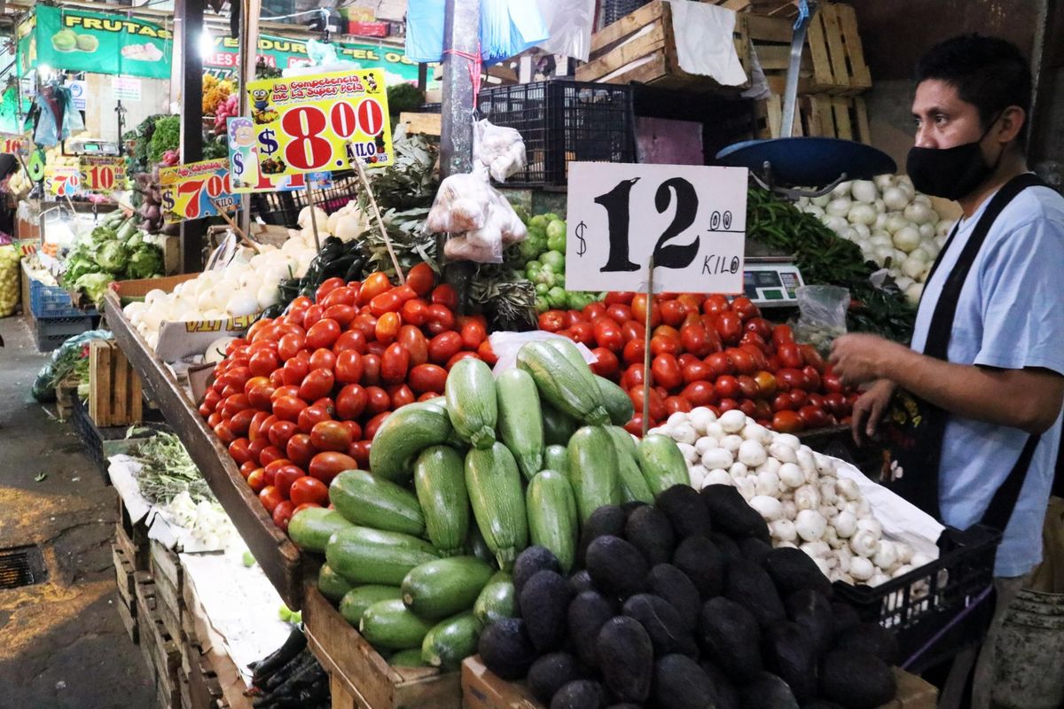 La Canicac indicó que el sector restaurantero ha tratado de mantener sus costos a pesar del aumento de la canasta básica. (Cuartoscuro)