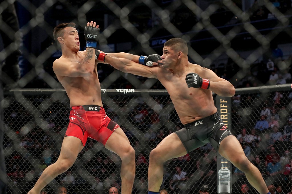 Primera victoria para ‘Kazula’ Vargas en UFC (AFP)