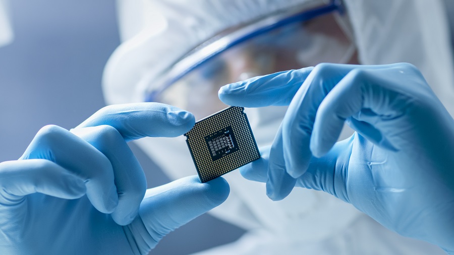Los chips se han convertido en el "nuevo oro" de esta era y amenazan con trastocar los planes de la industria mundial. (Shutterstock)