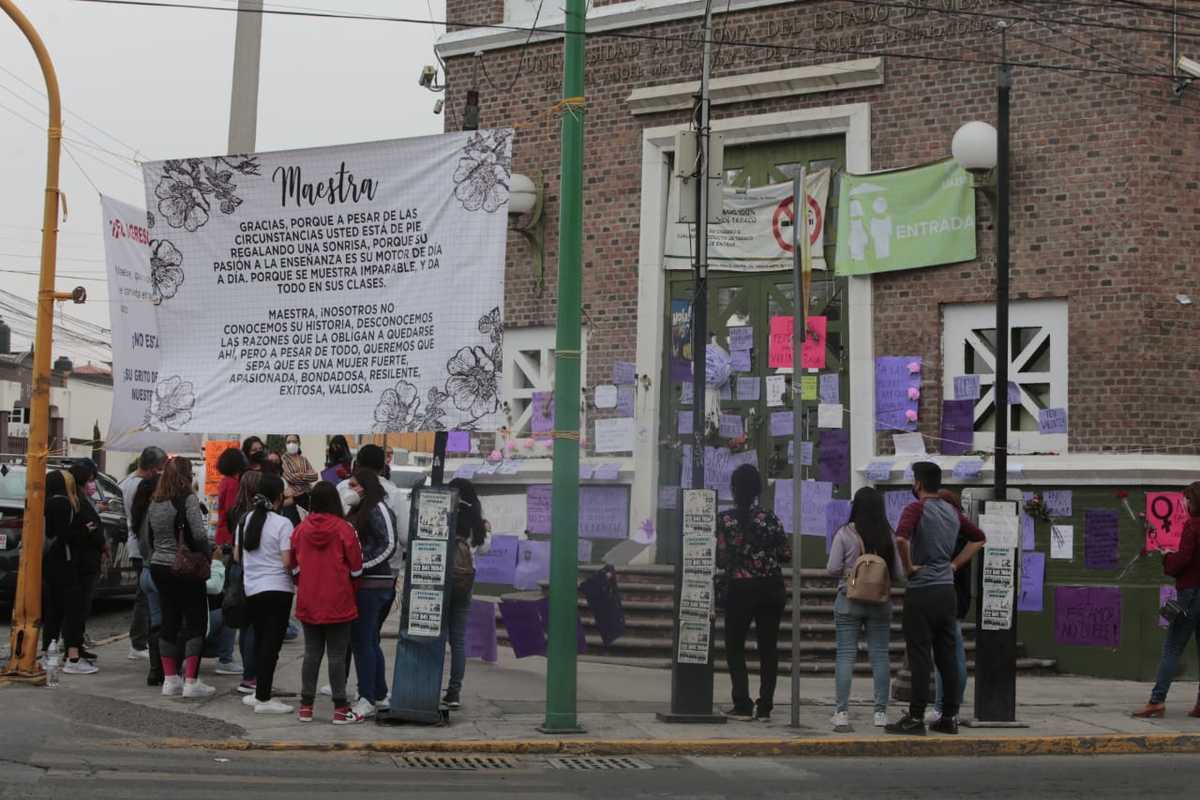 Hicieron un collage en el plantel. (Especial)