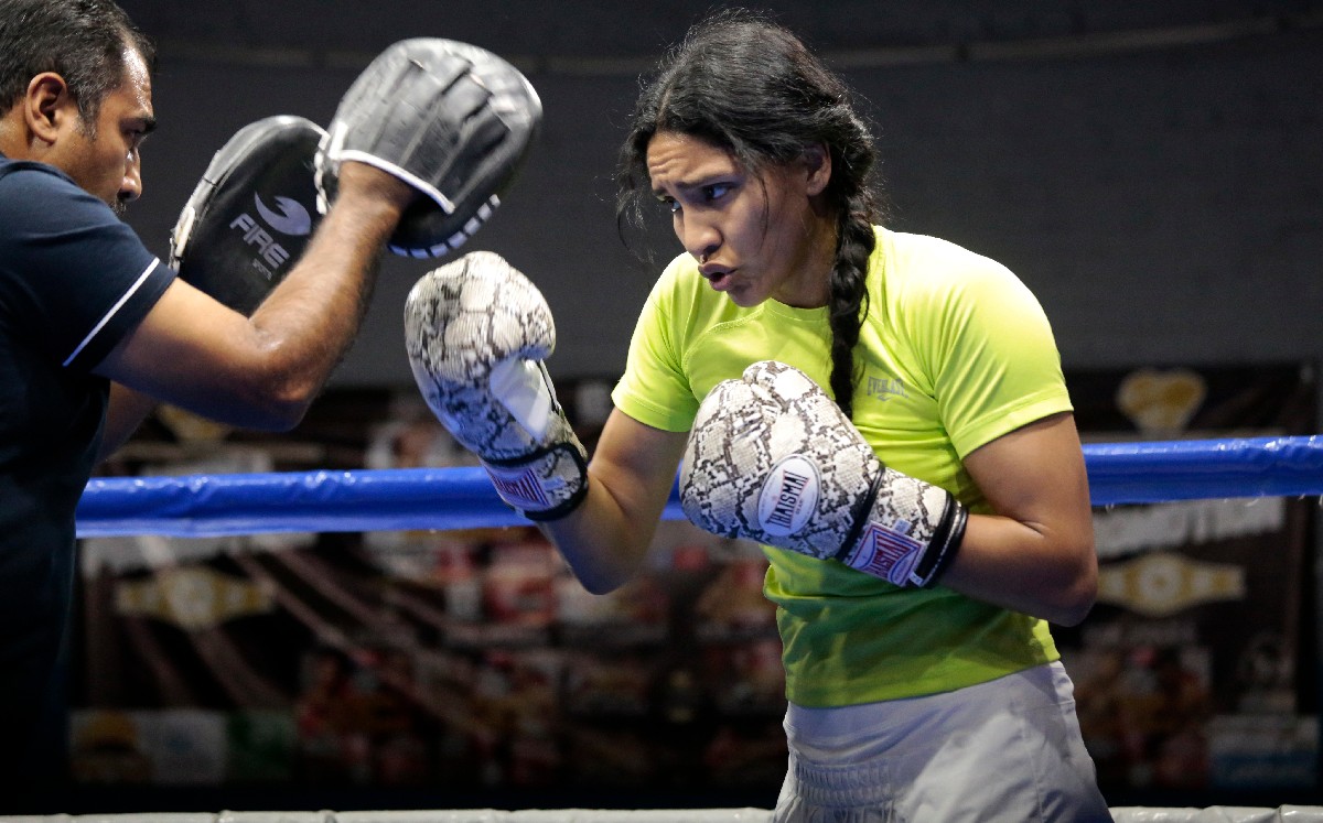 Yulihan ‘Cobrita’ Luna, campeona Mundial Gallo del CMB. (Mauricio Román)