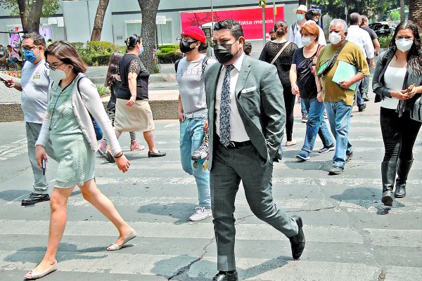Oficinistas en la Ciudad de México. Cuartoscuro
