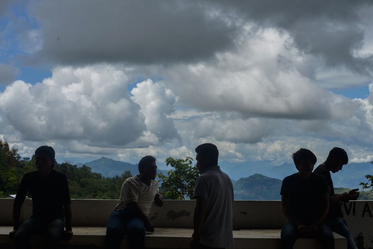 Una serie de agresiones y amenazas forzó a familias tsotsiles a desplazarse lejos de su comunidad en Chiapas.
