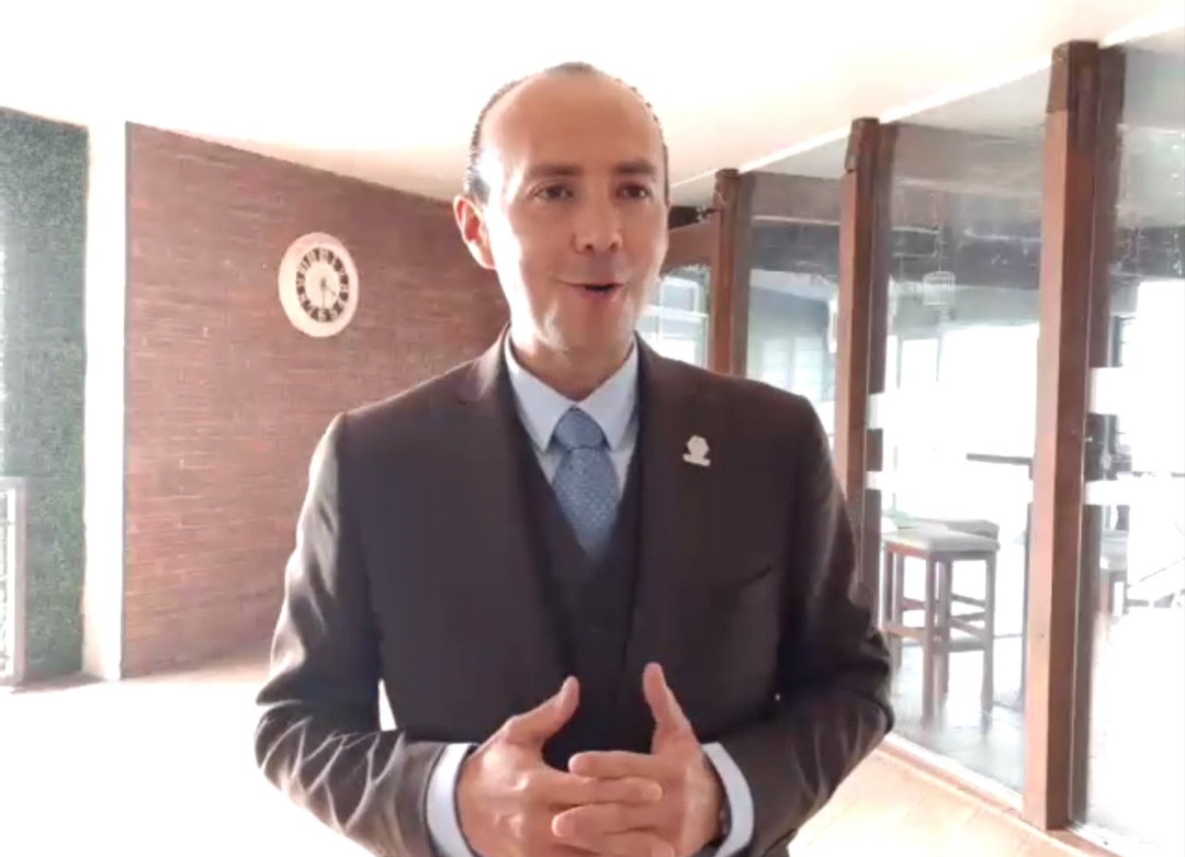 "Dos de cada cinco empleos formales se perdieron el año pasado y tres de cada cinco informales".