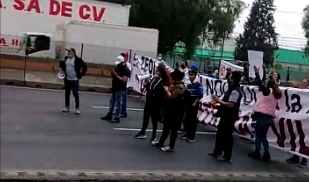 Exigen que sea modificada la lista de los abanderados. (Especial)