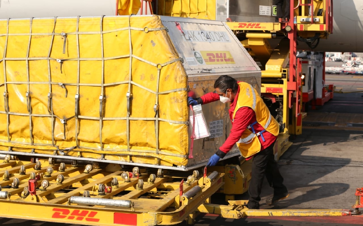 Llegada de lote de vacunas Pfizer provenientes de Bélgica a la Ciudad de México. (Octavio Hoyos)