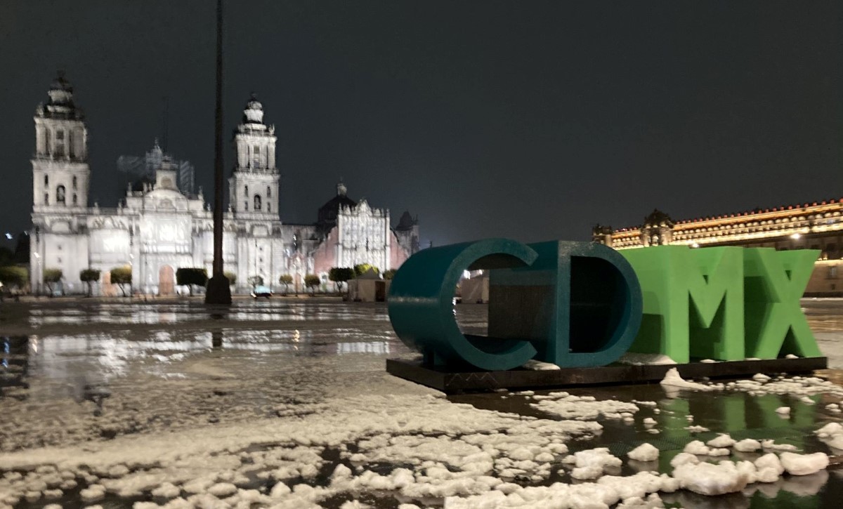 La lluvia causó afectaciones en el Antiguo Palacio de Ayuntamiento. | Cuartoscuro