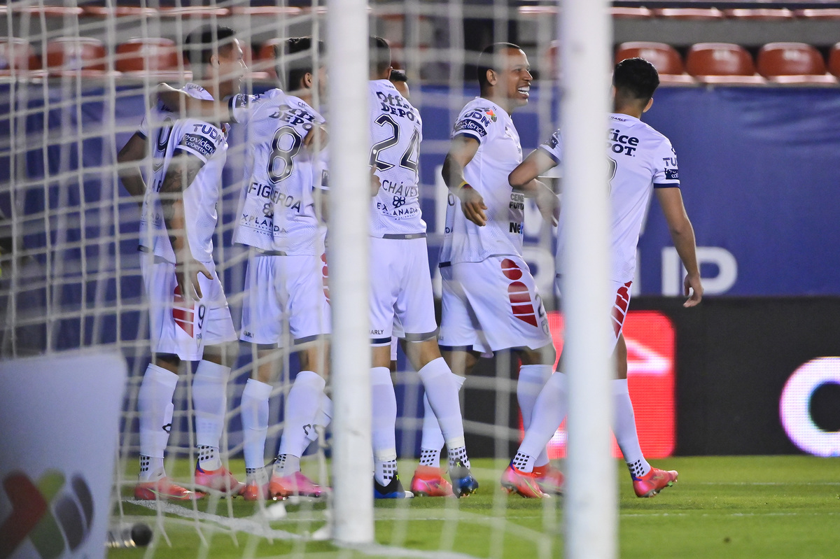 Pachuca goleó al Atlético de San Luis (Imago7)