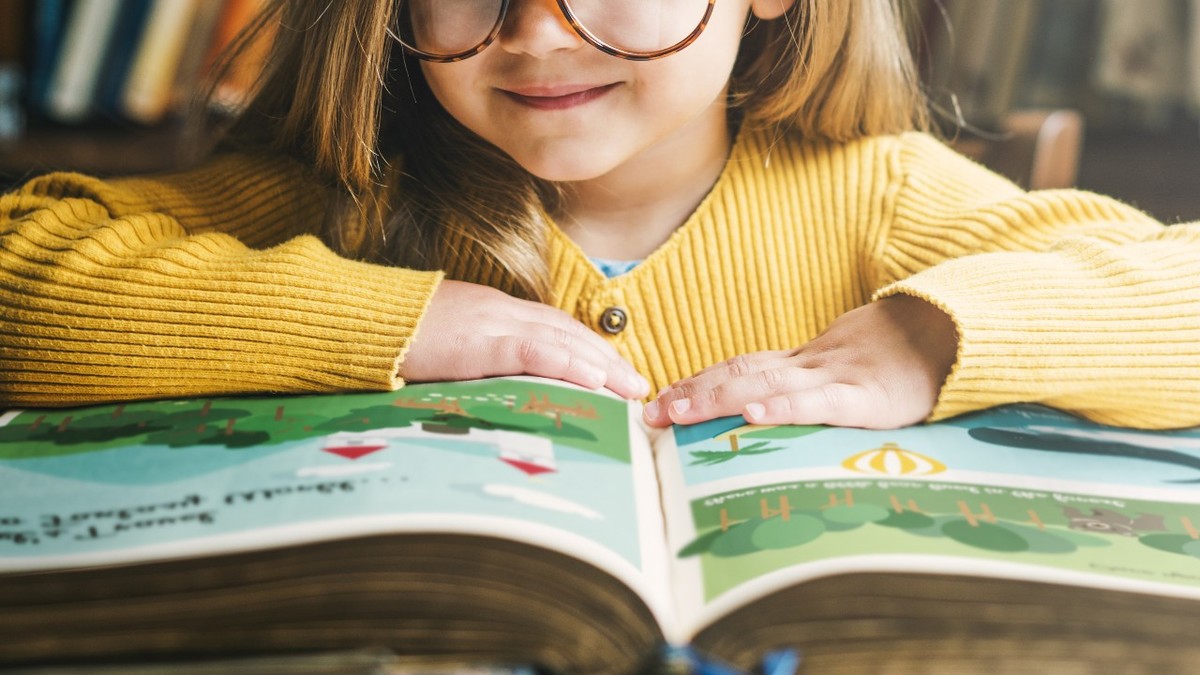 IFT adapta cuentos infantiles por ciberseguridad y TIC por Día del niño. Foto: Shutterstock