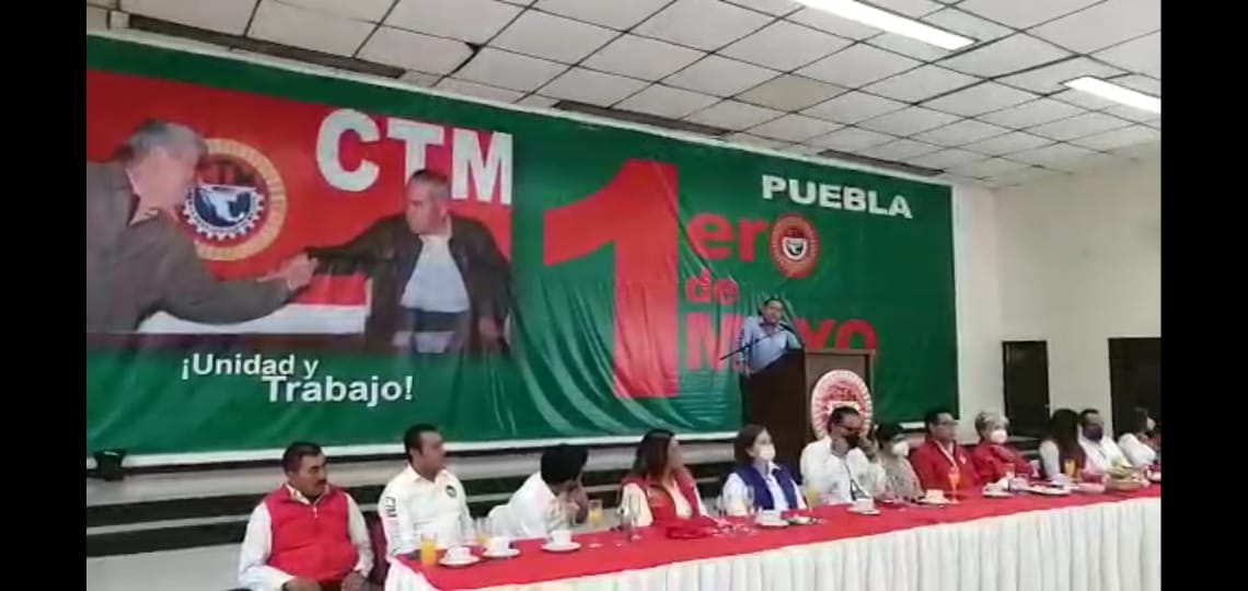 Ceremonia alusiva al 1 de Mayo de la FTP-CTM. (Verónica López)
