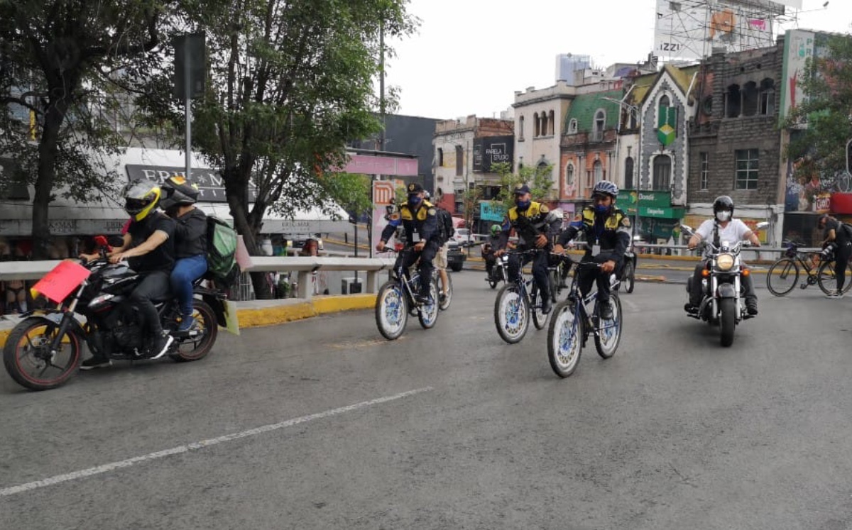 Los repartidores se manifestaron por derechos y seguridad laboral. (Jorge Becerril)