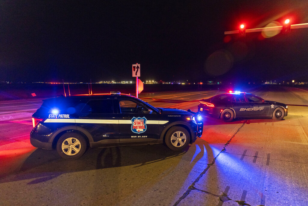 El tiroteo se reportó durante el inicio de la noche del sábado. (AP)