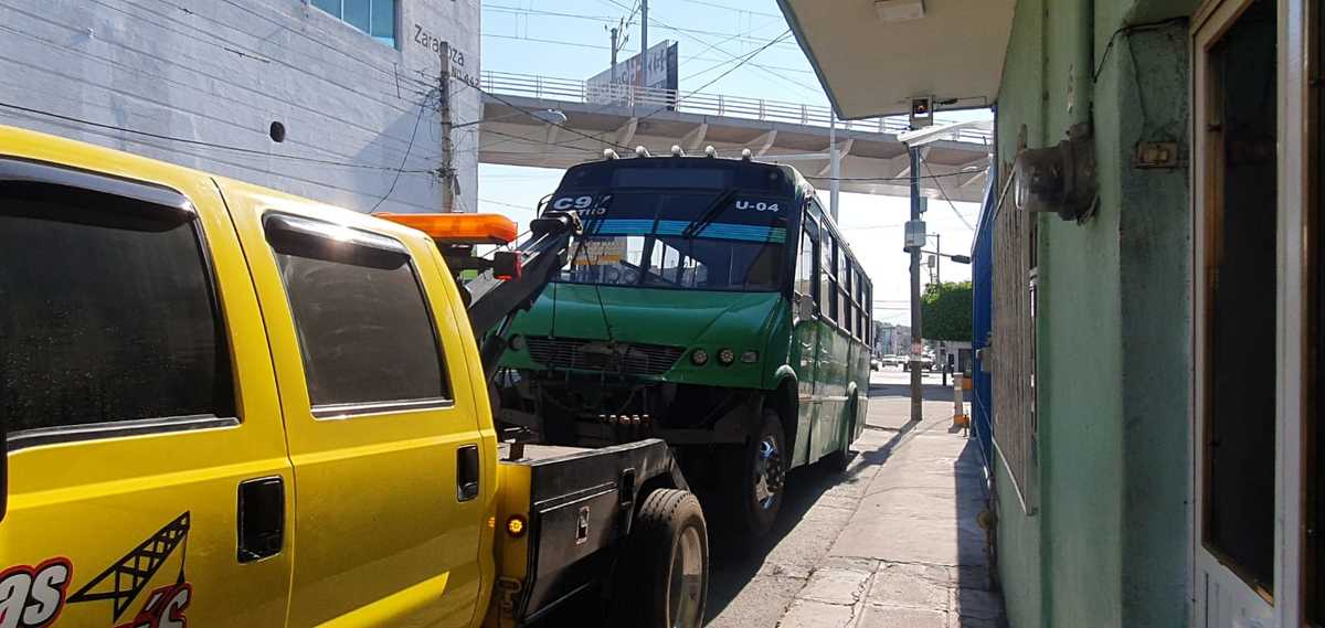 Mujer muere al ser atropellada por conductor de camión (Juan Carlos Munguía)