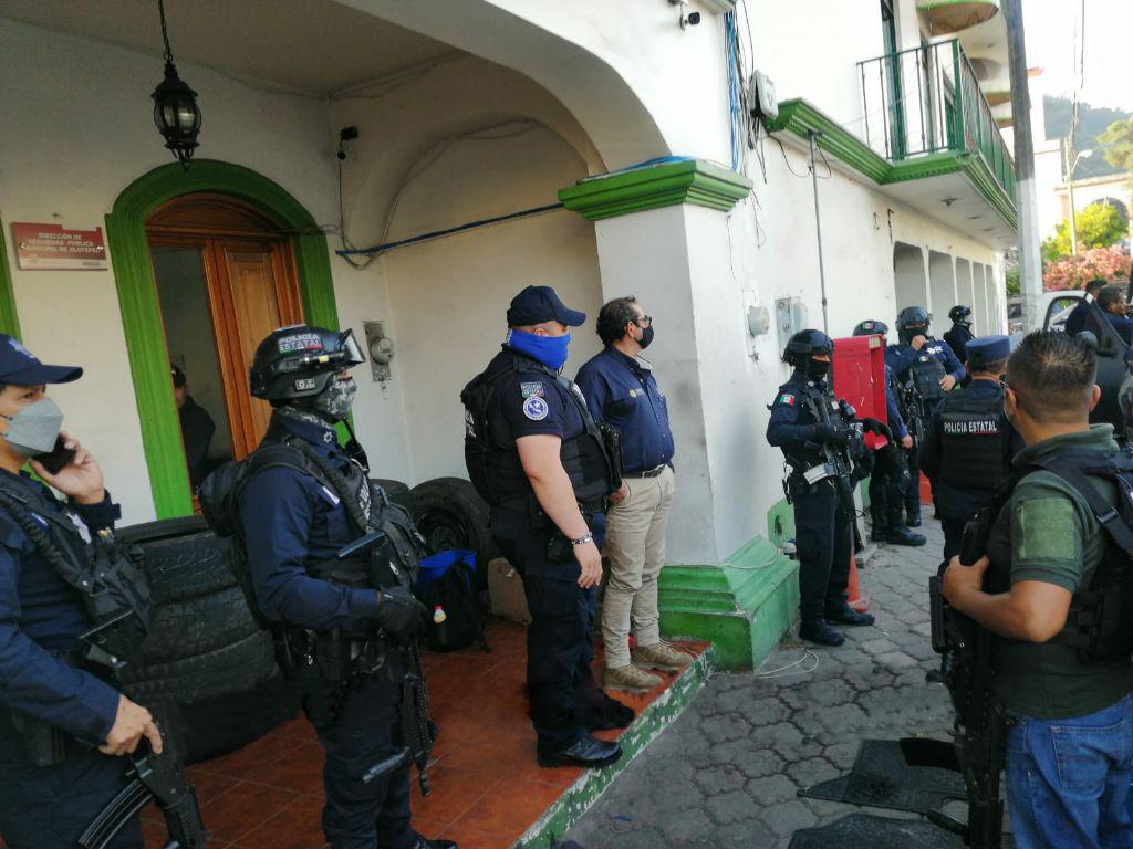 Los policías estatales tomarán la seguridad del municipio. (Isabel Zamudio)