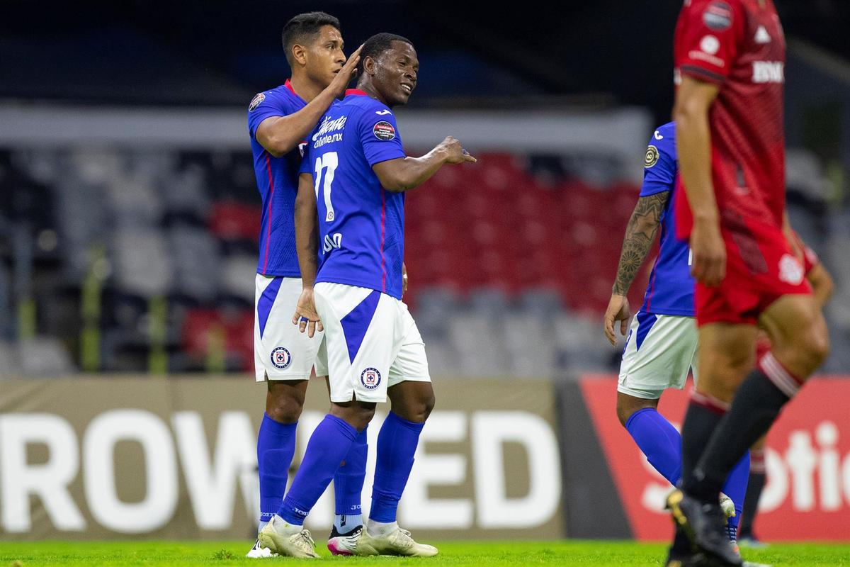Bryan Angulo le dio el triunfo a Cruz Azul sobre el Toronto (EFE)
