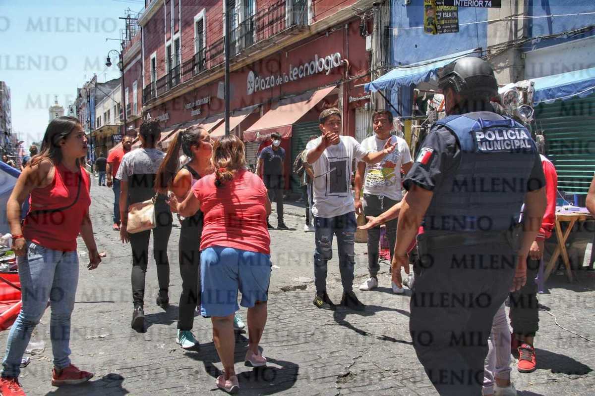 Enfrentamiento generado por ambulantes | Melanie Torres