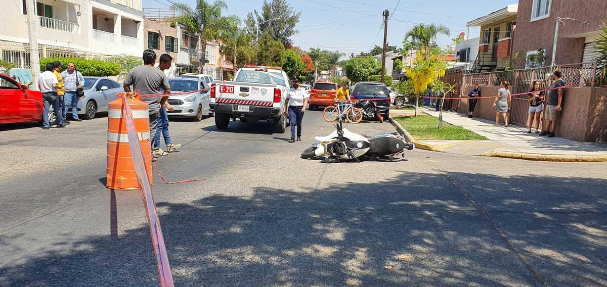 Motociclista fallece tras accidente en Guadalajara (Juan Carlos Munguía)