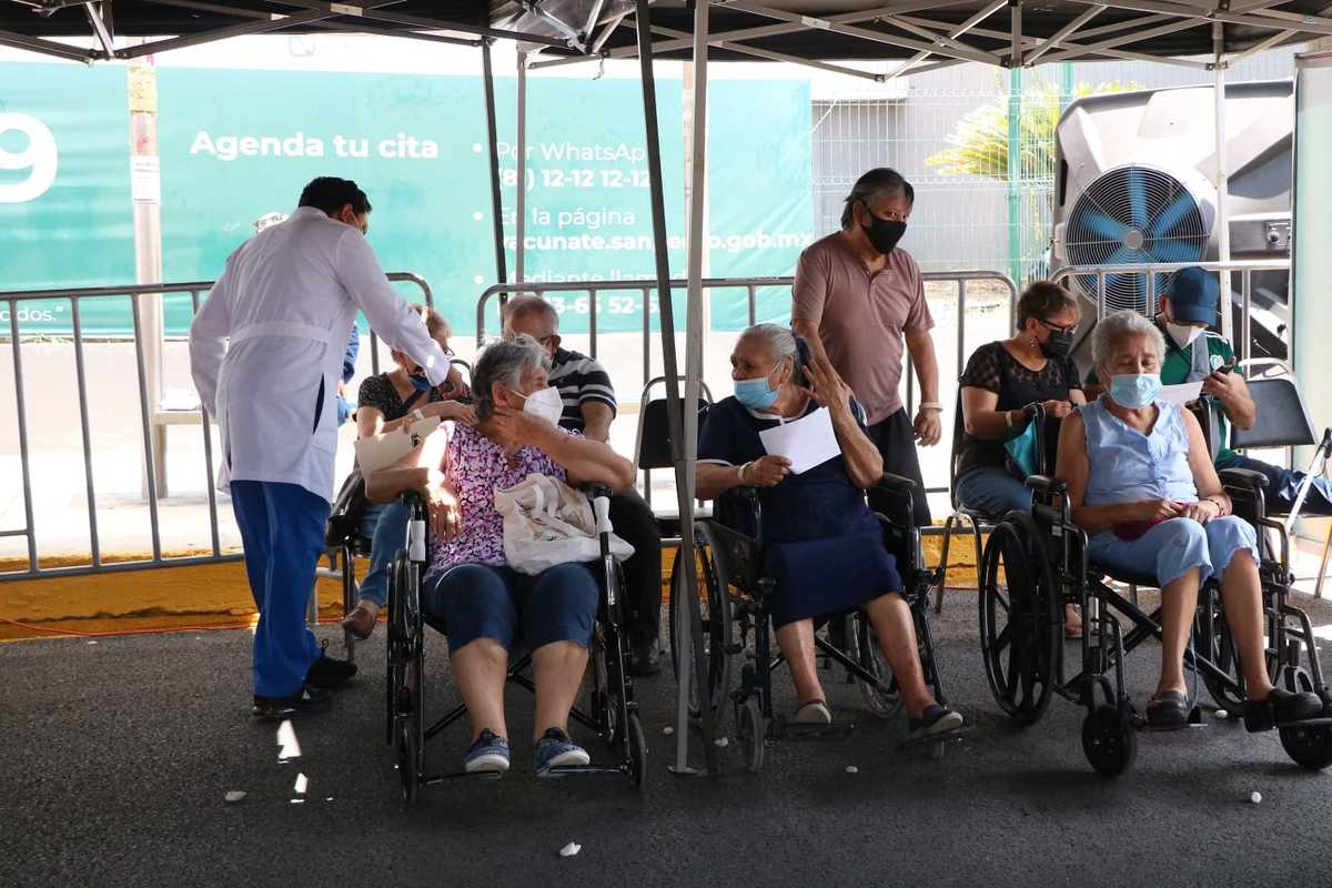 Vacuna en San Pedro: finaliza segunda aplicación a mayores de 60 años. Foto: Leonel Rocha