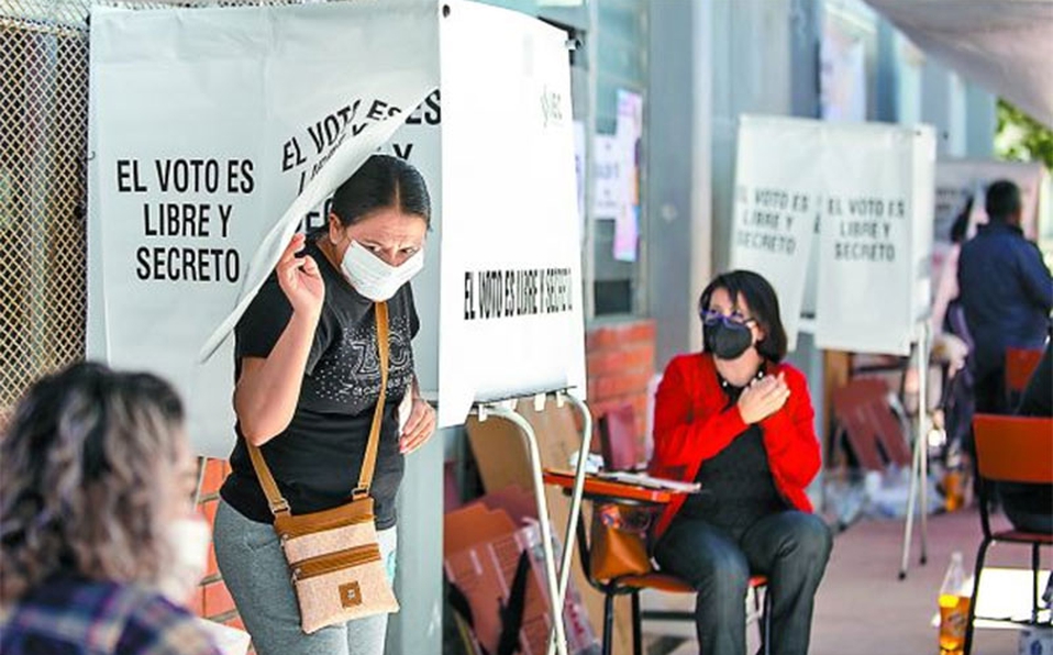 Seis ya subieron su información a la plataforma Candidatura Transparente. (Archivo)