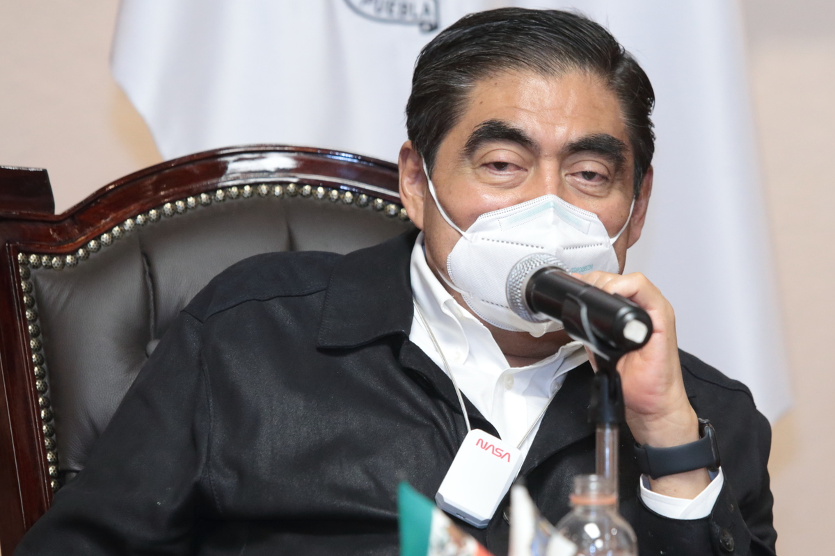 Miguel Barbosa, gobernador de Puebla. (Especial)