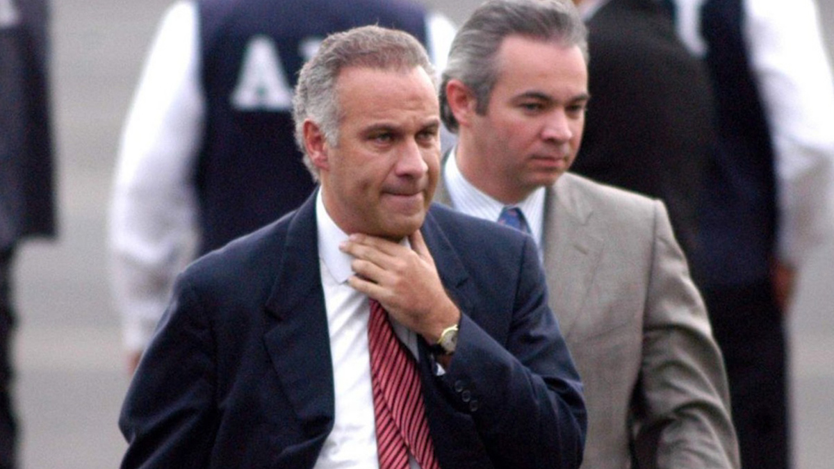 Niegan amparo a Juan Collado para impugnar solicitud de información sobre sus cuentas