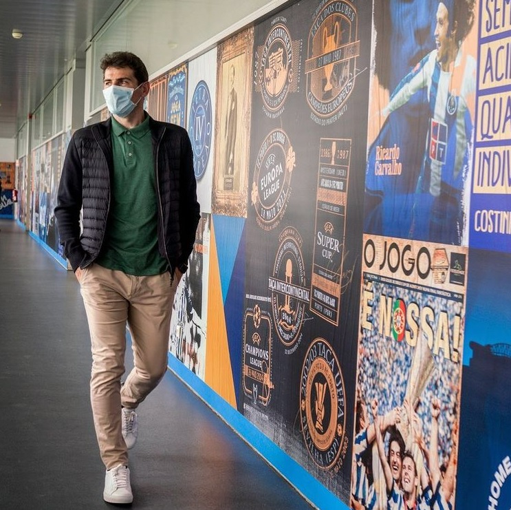 Iker Casillas (Instagram: @ikercasillas)