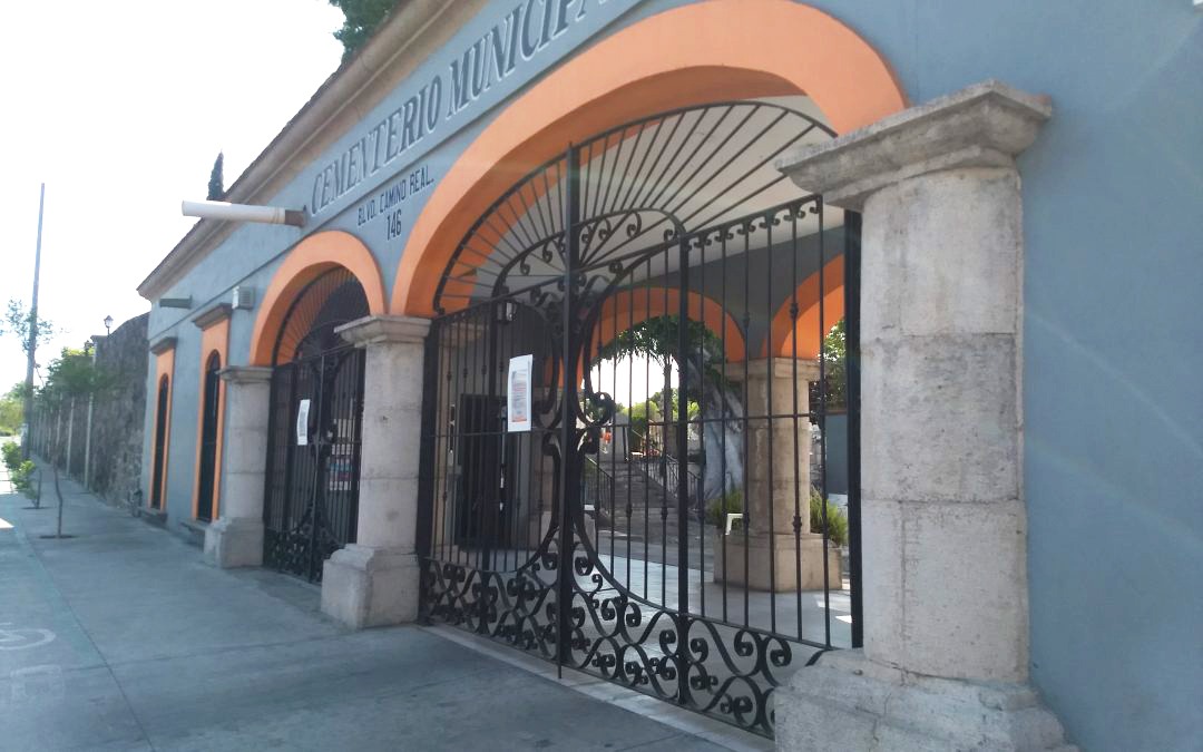 Los panteones en Colima serán cerrados para evitar aglomeraciones. (Especial)
