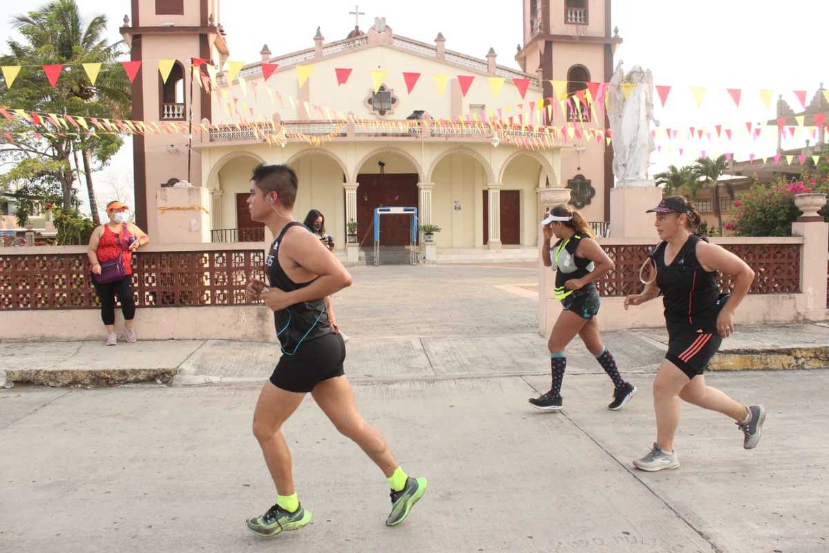 Corren y piden fin de la pandemia (Santuario del Señor de las Misericordias). (Sergio Sánchez)
