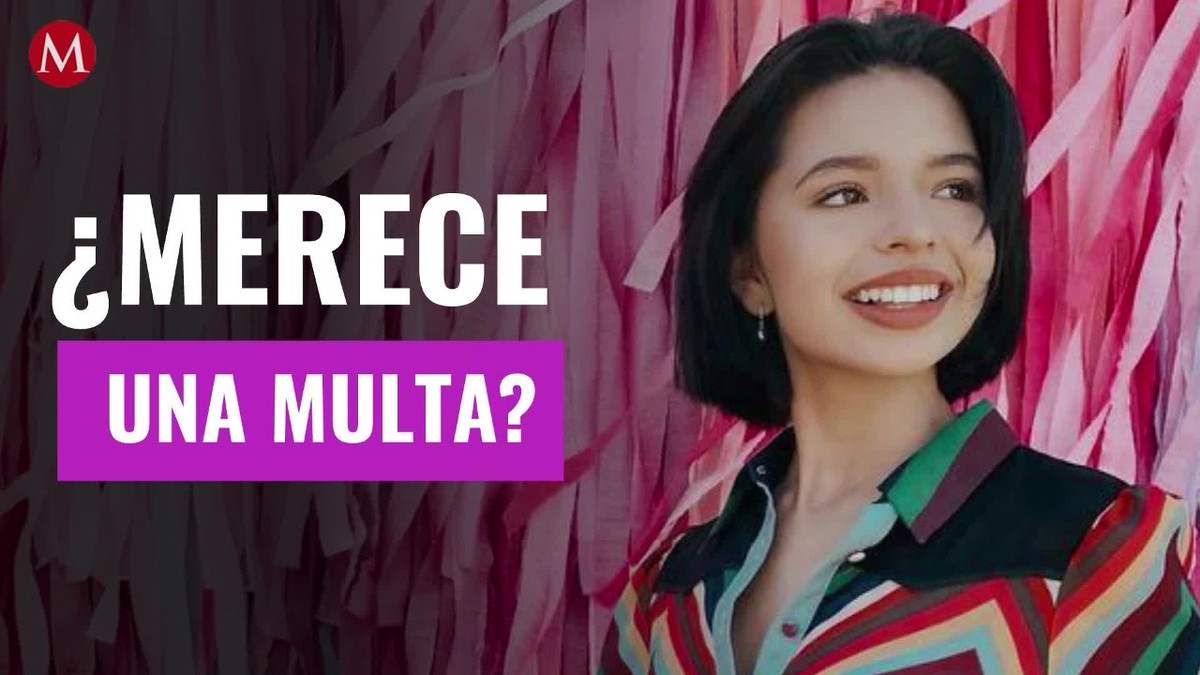 ¿Merece una multa? Exigen castigo para Ángela Aguilar por cambiar tono del Himno Nacional