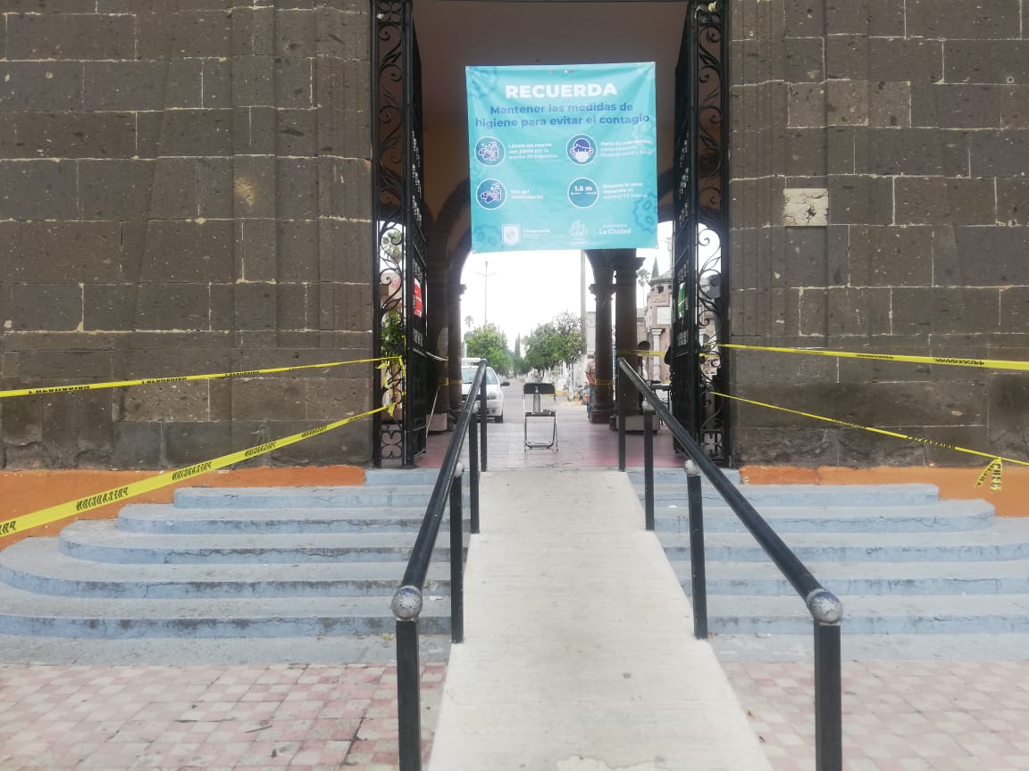 Panteones de Guadalajara abren sus puertas por 10 de mayo