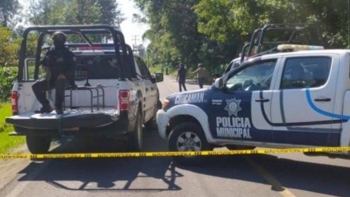 Hallan 3 cuerpos semi enterrados en Chocaman, Veracruz