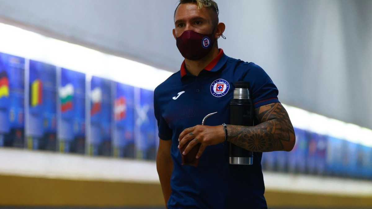 "Los jugadores lo necesitamos mucho", Walter Montoya celebra regreso de la afición